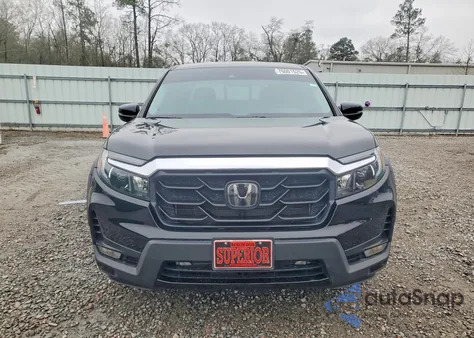2021 Honda Ridgeline Rtl z USA, uszkodzony, nr VIN 5FPYK3F74MB026523